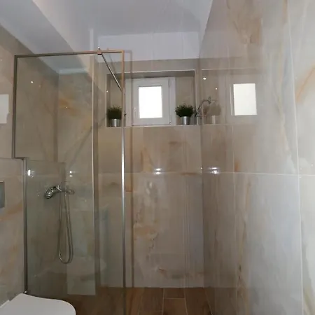 Bianca Apartment *
